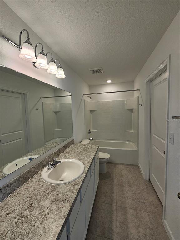 Building Photo - 2063 Gold Dust Dr