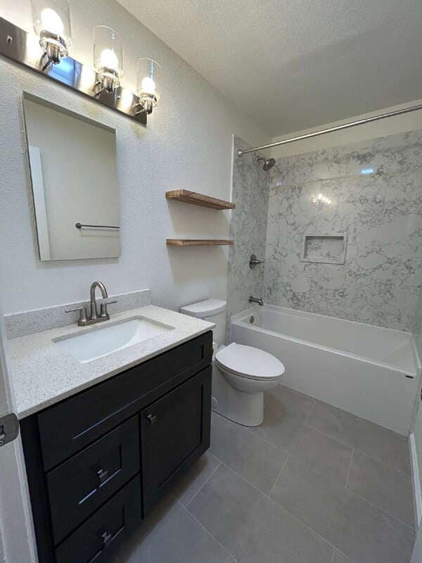 Building Photo - 1525 James St