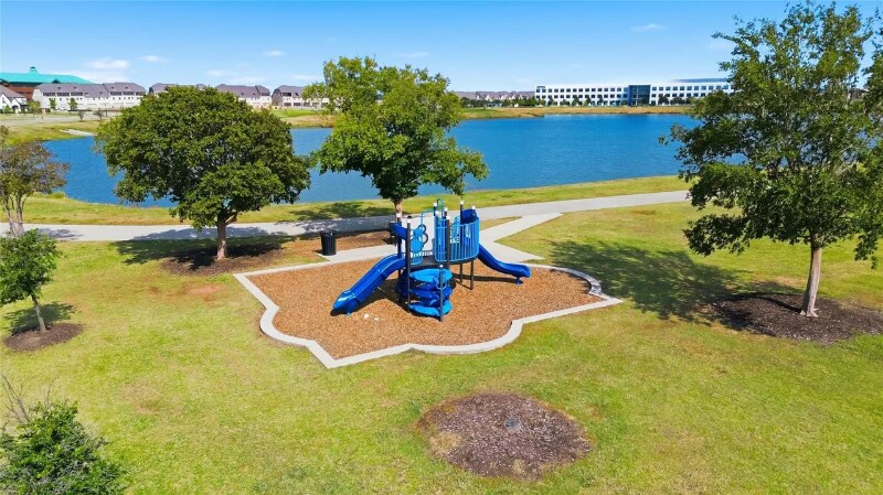 Building Photo - 12976 Jk Ojha St