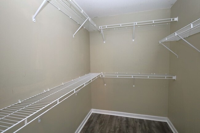 Building Photo - 1499 San Bernardino Way