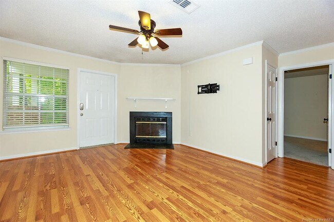 Building Photo - 103 Stratford Dr