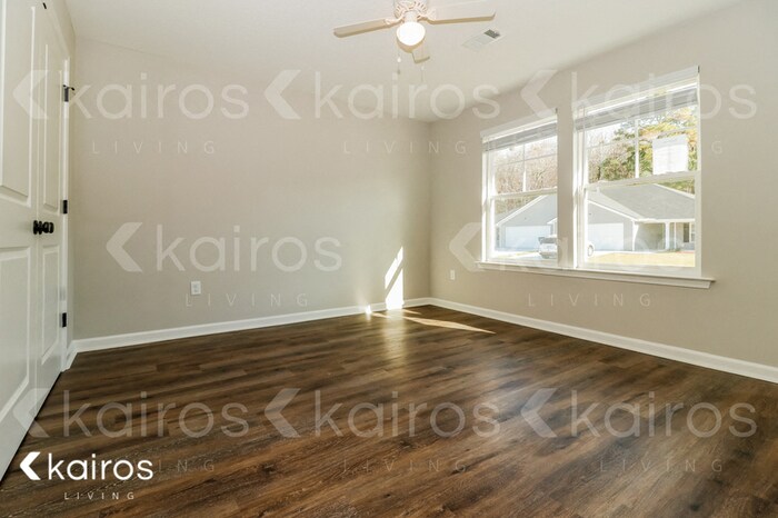 Building Photo - 124 Cottage Grove Rd
