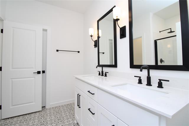 Building Photo - 509 Ridgewood Dr