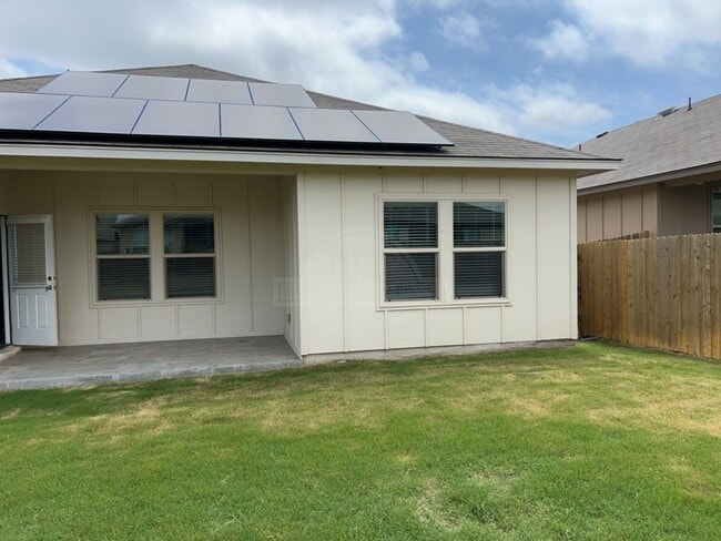 Building Photo - 9611 Murandy Dr