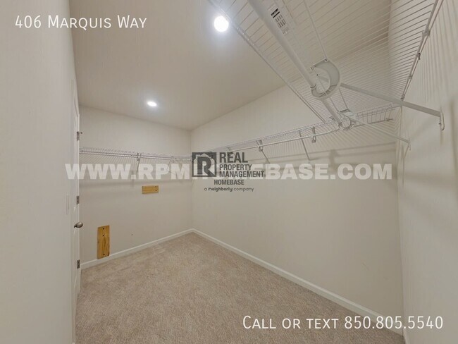 Building Photo - 406 Marquis Wy
