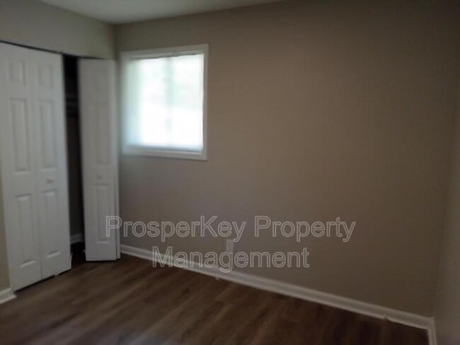Building Photo - 941 Belvedere Dr