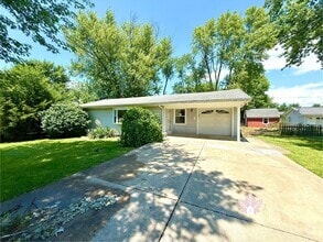 Building Photo - Charming 3-Bedroom Rental, Newly Updated! ...