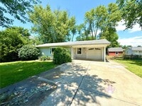 Building Photo - Charming 3-Bedroom Rental, Newly Updated! ...