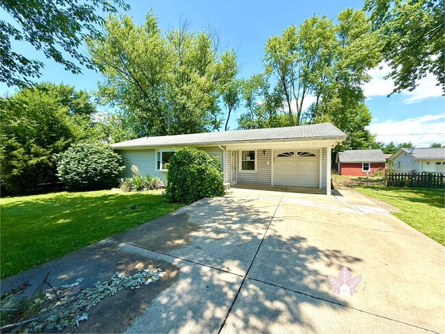 Primary Photo - Charming 3-Bedroom Rental, Newly Updated! ...