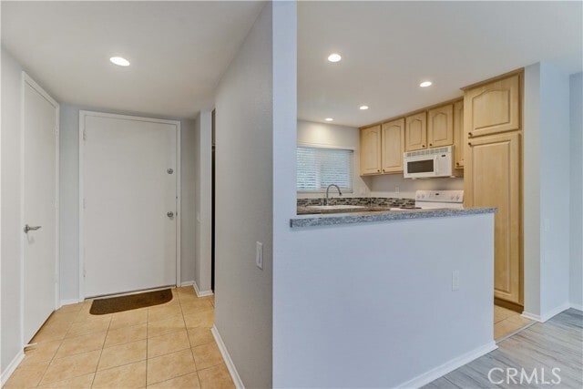 Building Photo - 3363 Monte Hermoso