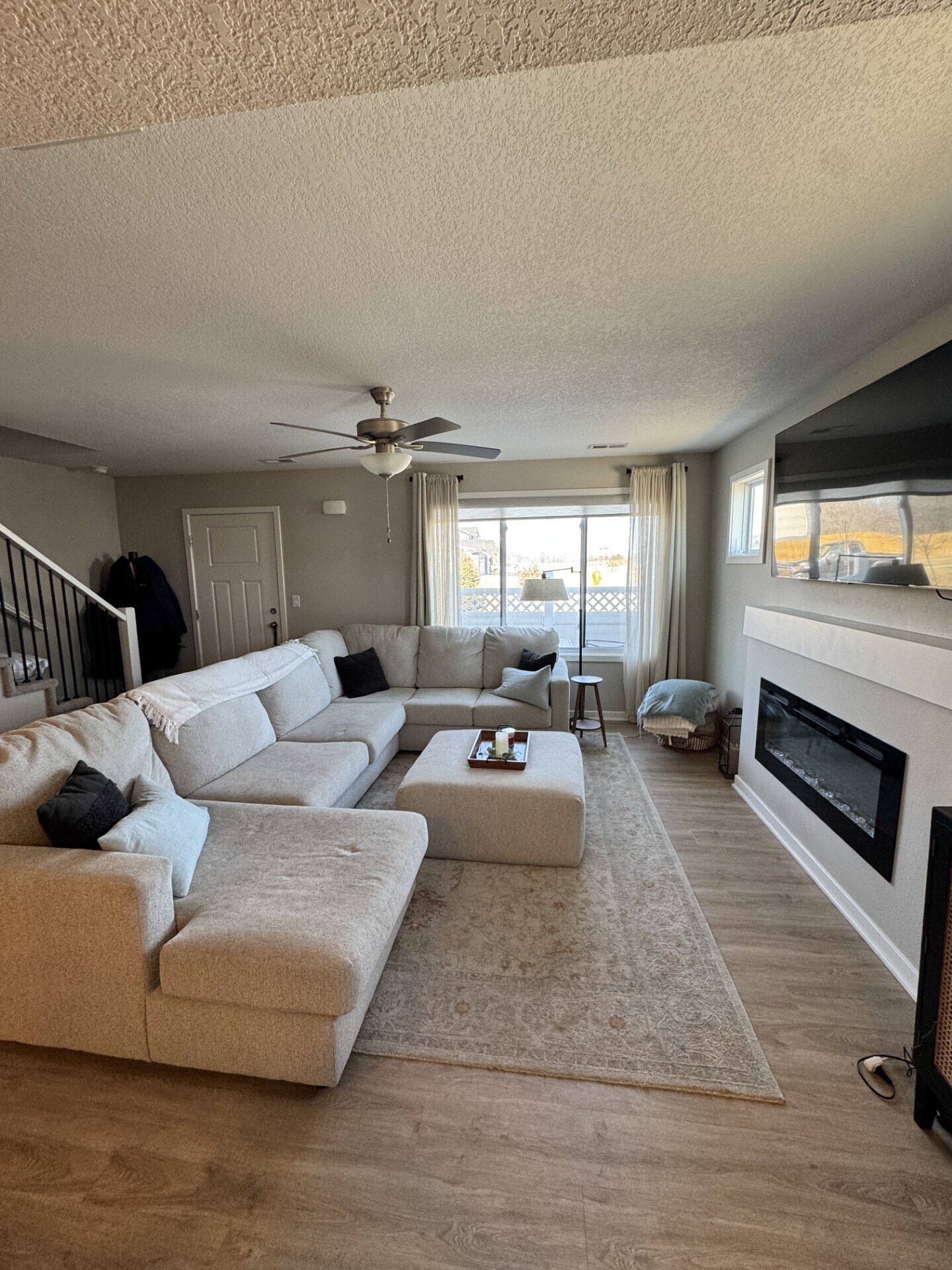 Building Photo - 2622 SE Osier Ave