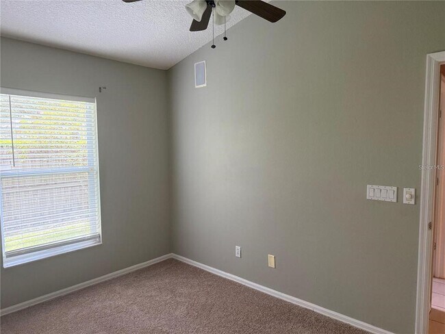 Building Photo - 10609 Chambers Dr