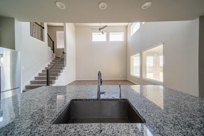 Building Photo - 3406 Royal Elk Ct