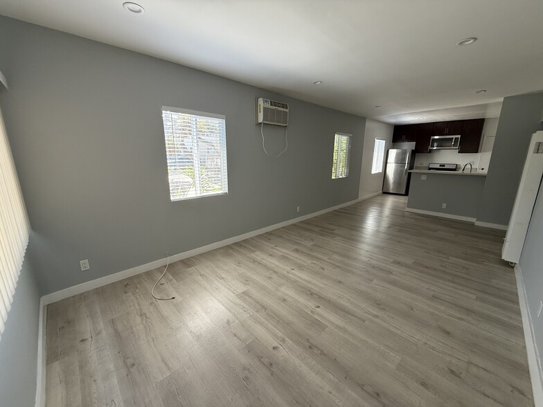 Primary Photo - 3916 Sawtelle Blvd