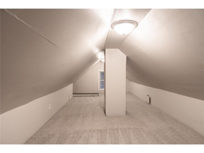 Building Photo - 3815 2nd Ave S