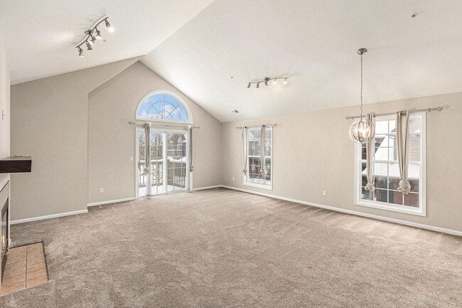 Building Photo - 28541 Carlton Way Dr