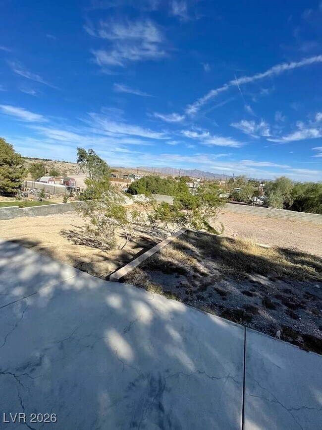 Building Photo - 1427 San Felipe Dr