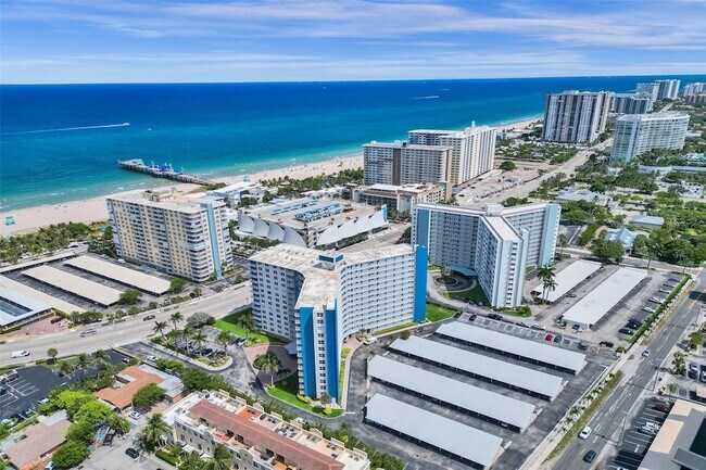 Building Photo - 301 N Ocean Blvd