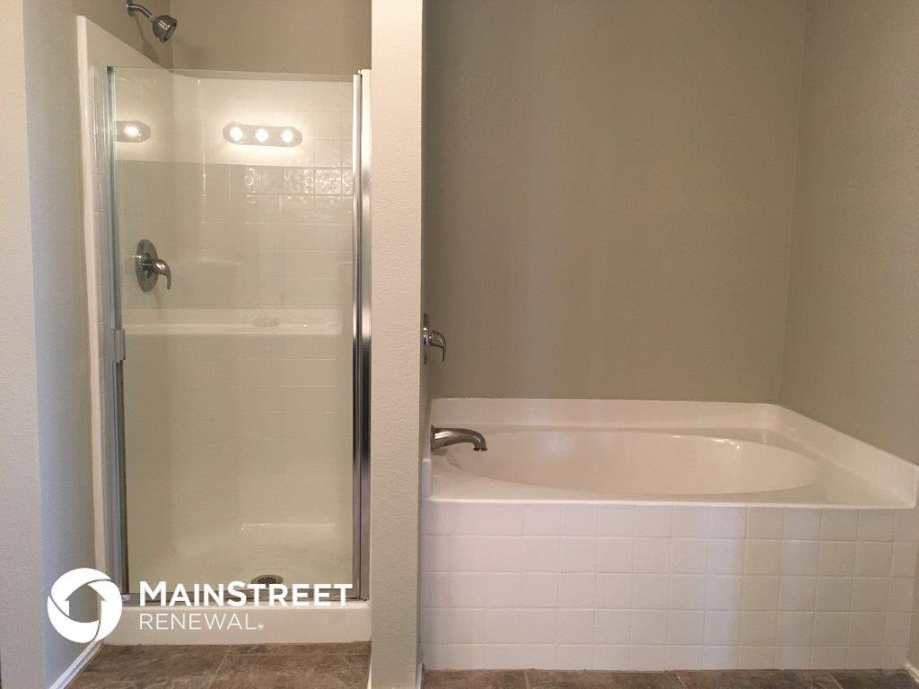 Building Photo - 3563 Saguaro Dr