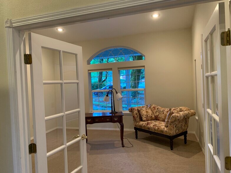 Office or 3rd bedroom - 6519 Lazy St SW