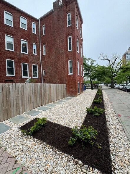 Building Photo - 459 Massachusetts Ave NW