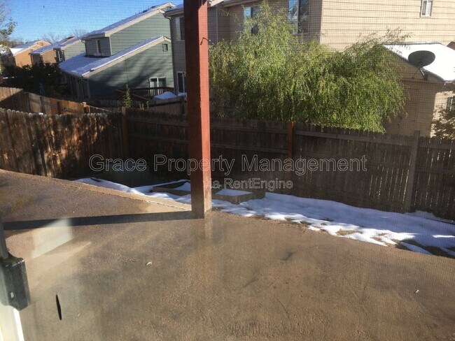 Building Photo - 574 W 91st Dr