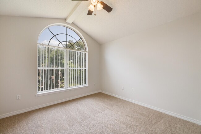 Building Photo - 2803 MacGregor Ln