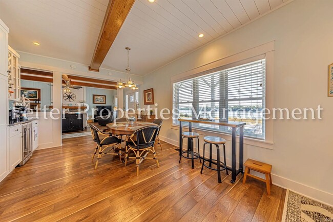 Building Photo - Coming Soon Beautiful 3 Bedroom Home with ...