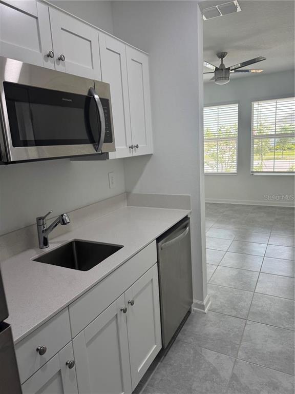 Building Photo - 553 Sea Turtle Ln