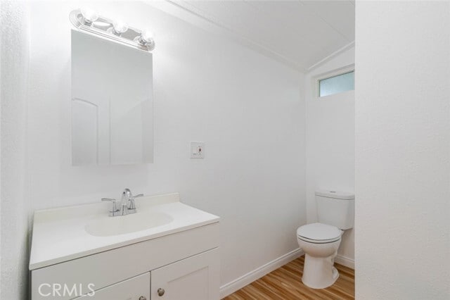 Building Photo - 13333 Gladstone Ave