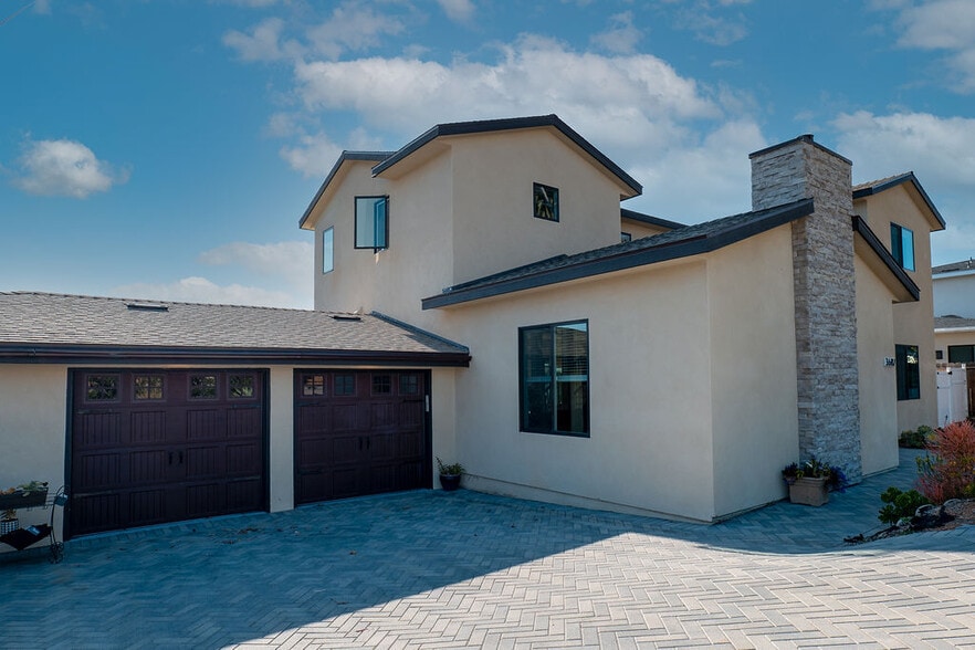 Attached 2 car garage and paver driveway - 3687 Valley St