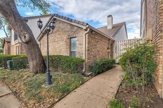 Building Photo - 17018 Planters Row