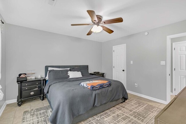 Building Photo - Call Sabrina Thomas Office at 757-767-0767 for more information