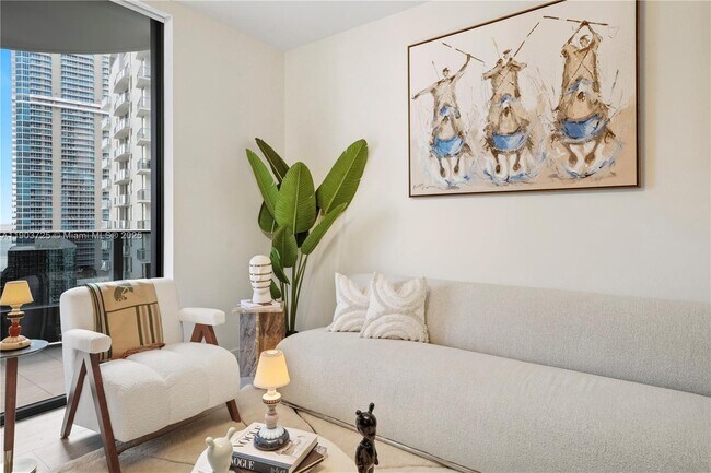 Building Photo - 1000 Brickell Plaza