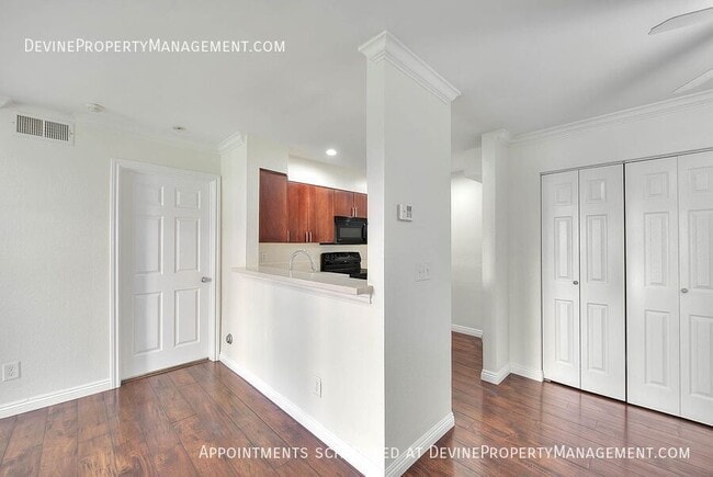 Building Photo - 10655 Lemon Ave