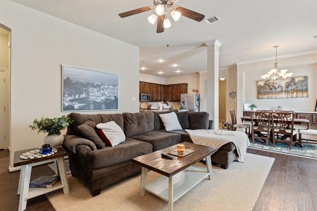 Building Photo - 2844 Lacompte Dr