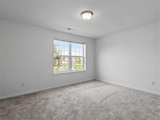 Building Photo - 5898 Urbandale Ct N