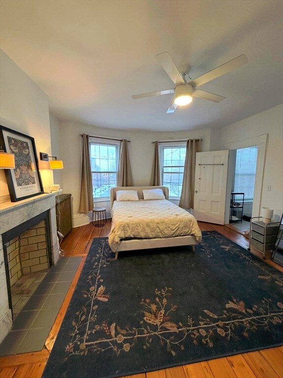 Building Photo - 187 Webster St