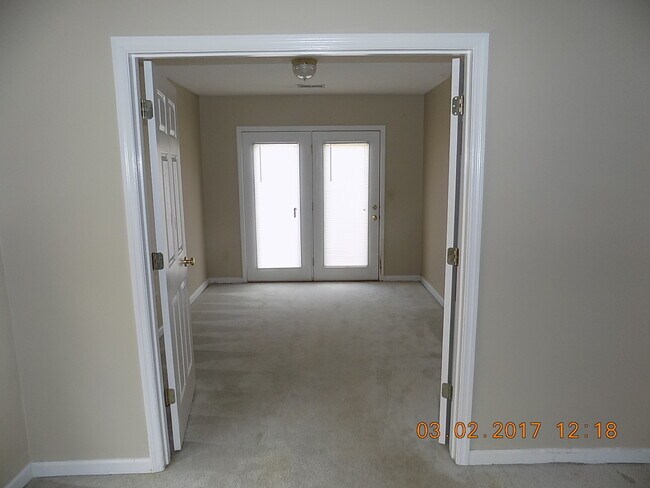 Building Photo - Ranch in Timber Creek. 3 Bedrooms. Fenced.      20260805