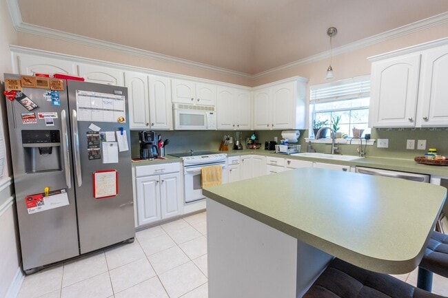 Building Photo - North Bossier Rental