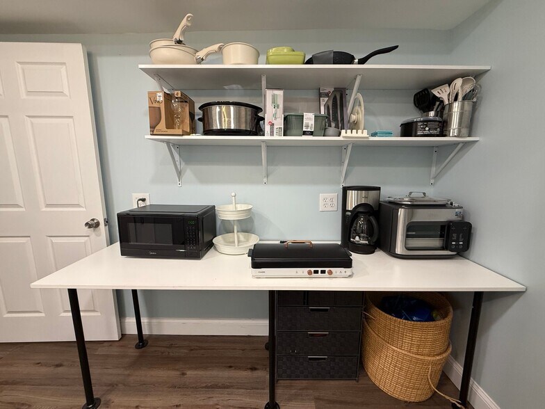 Building Photo - 11900 Waples Mill Rd