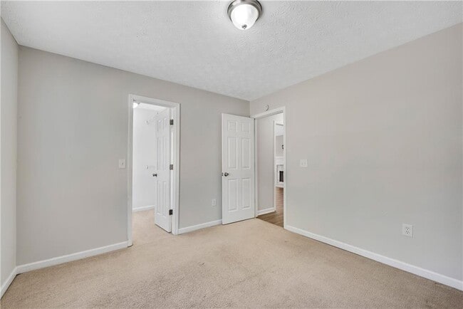 Building Photo - 250 Chardonnay Trace