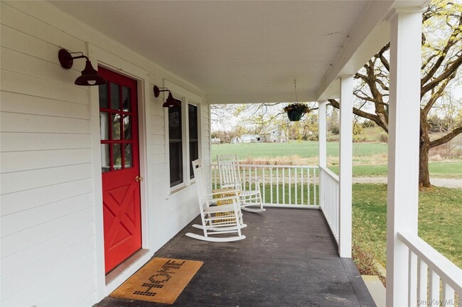 Building Photo - 422 County Rte 9