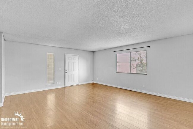 Building Photo - Charming 2Bdm 1Ba Home in Central Phoenix!