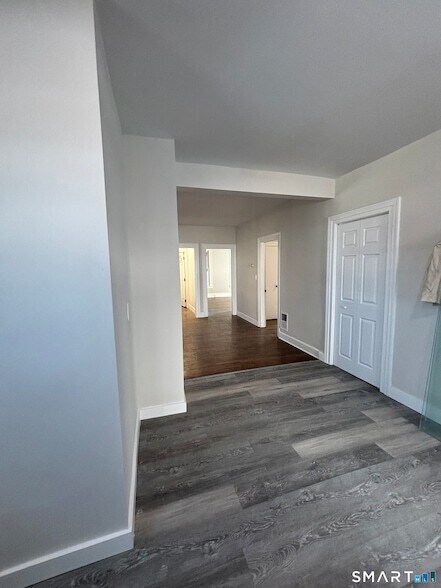 Building Photo - 509 Ogden St