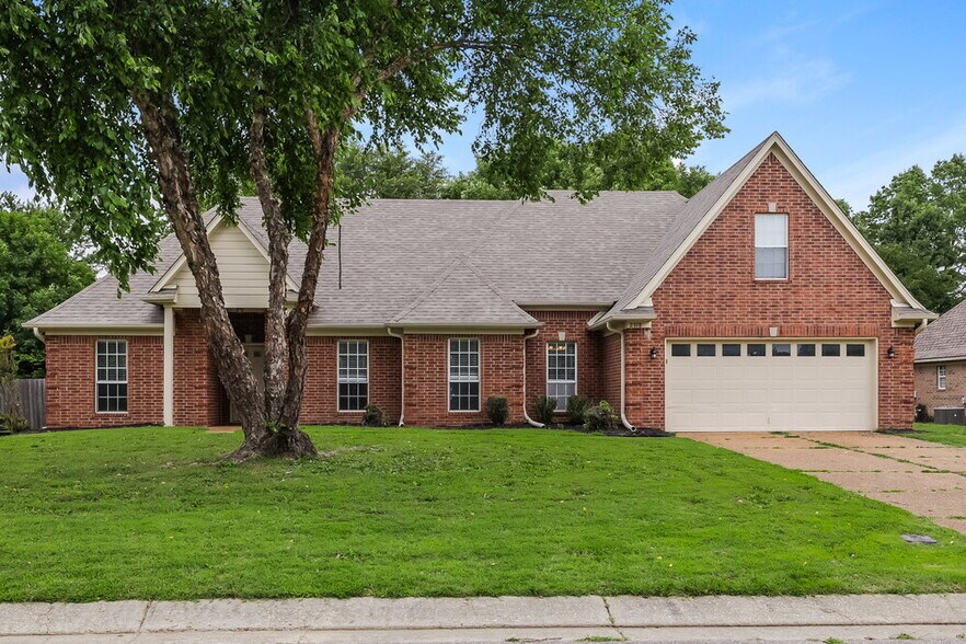 Primary Photo - 2378 Kindlewood Dr