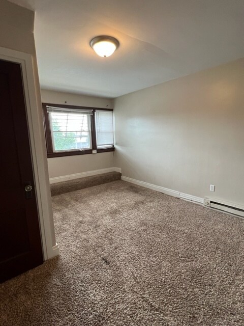 Building Photo - 47 E Cherry St