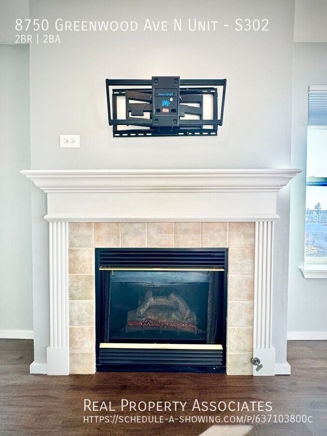 Building Photo - 8750 Greenwood Ave N