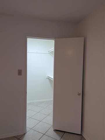 Building Photo - 4205 Avon Ct