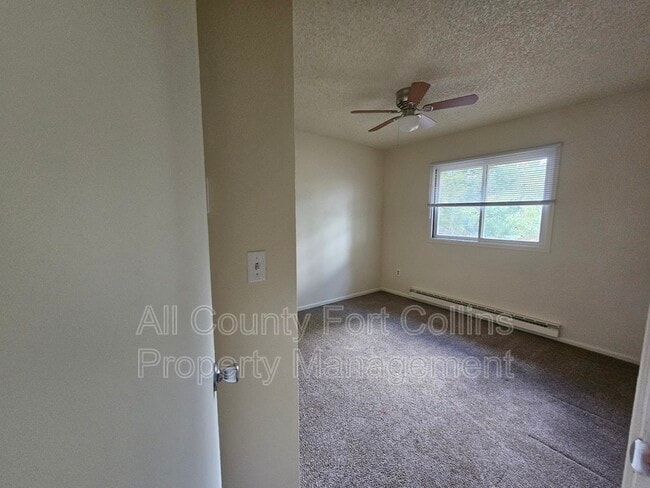 Building Photo - 2625 Adobe Dr